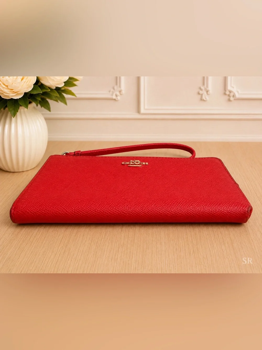Coach Large Corner Zip Wristlet Red Leather Wallet Gold Hardware